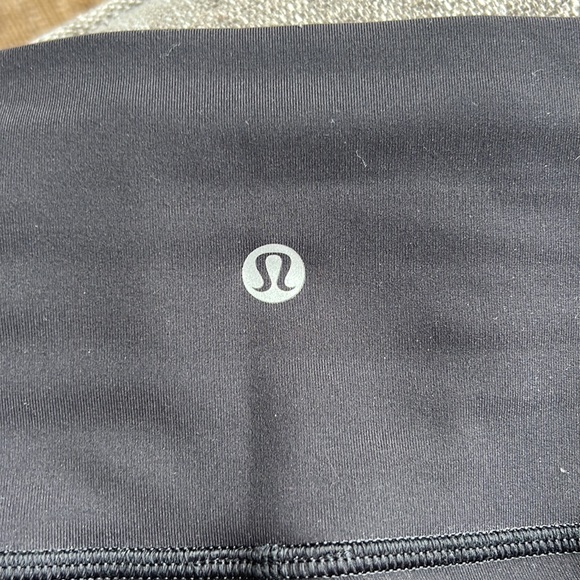 Lululemon Wunder Under High Rise tight 25 - Picture 2 of 4